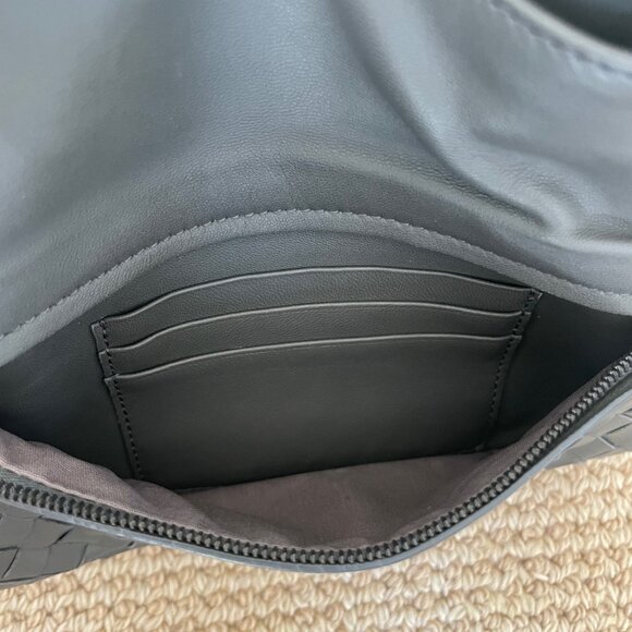 Bottega Veneta Chain-link Intrecciato messenger bag - Picture 8 of 15